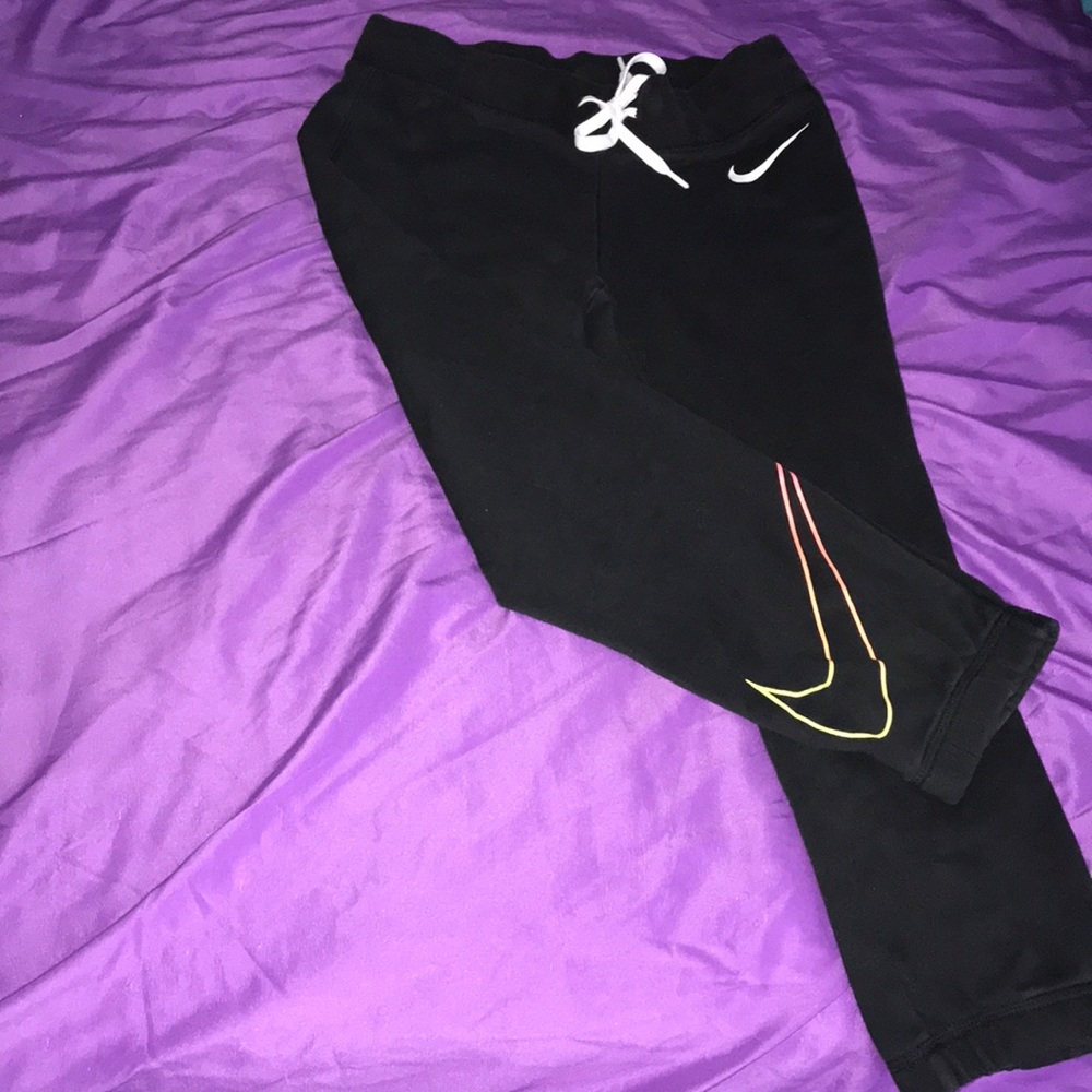 Nike Capri Sweat Pants